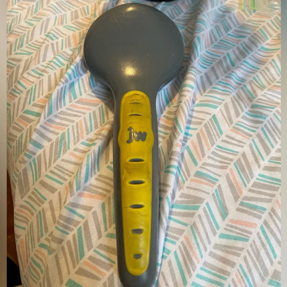Dog brush